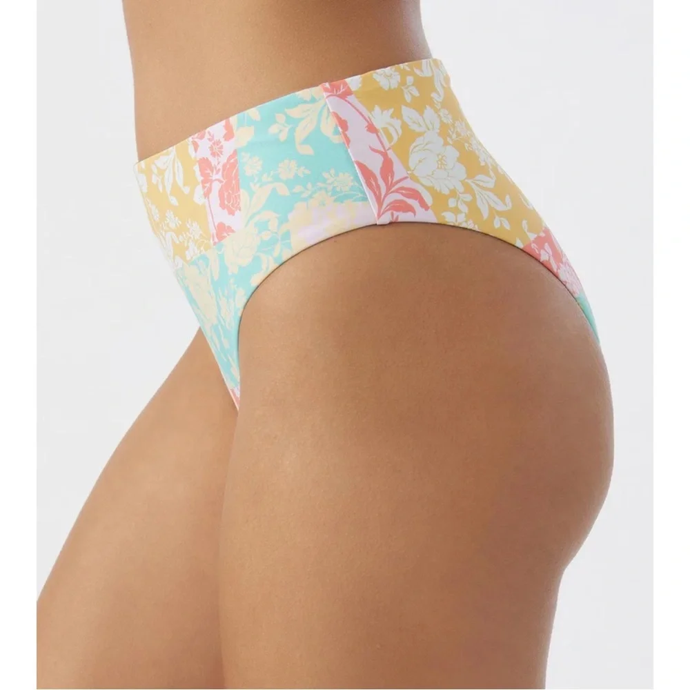 O’Neill Olivia Bikini - Picture 9 of 11
